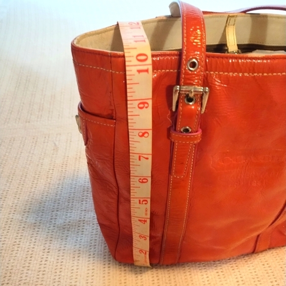 Coach  Salmon Bag Tote Bag, 1 Wristlet, 1 Wallet Wristlet - Picture 9 of 16